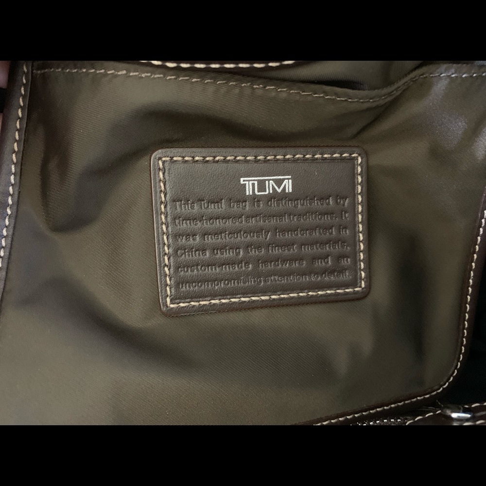 SOLD TUMI Reversible Tote Purse Travel Bag NWT - Picture 7 of 7
